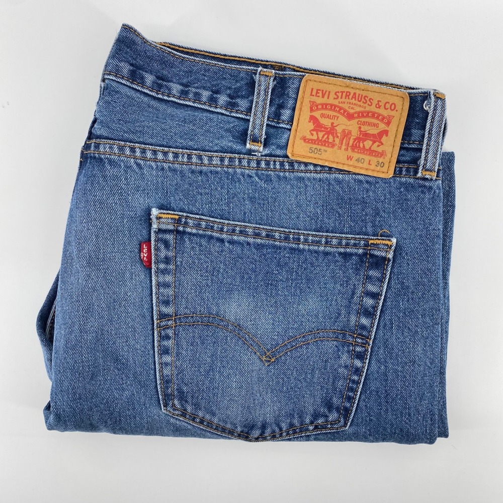 Levi's 505 Regular Fit Jeans Mens 40x30 Blue Medium Wash Straight Leg Denim